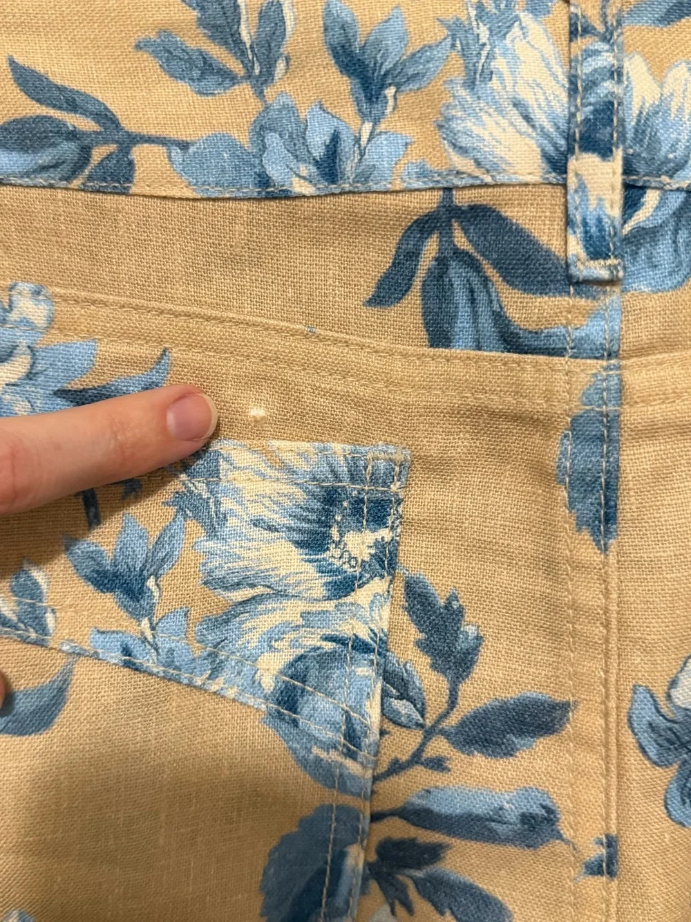 Cara Cara Xenia Shorts Farfella Ginger Root *See Final Photo-Small Fabric Pull - Picture 6 of 6